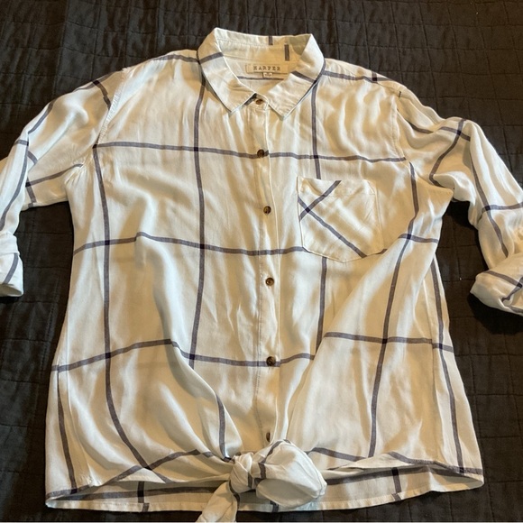 Harper Linen Blend Button Down Top Size M‎ - Picture 1 of 6